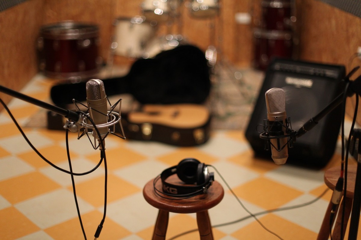 elegir-micrófono-estudio-grabación
