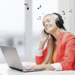 Escuchar música en el trabajo mejora la productividad