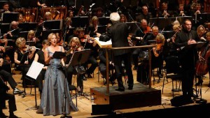 cantante-opera-orquesta